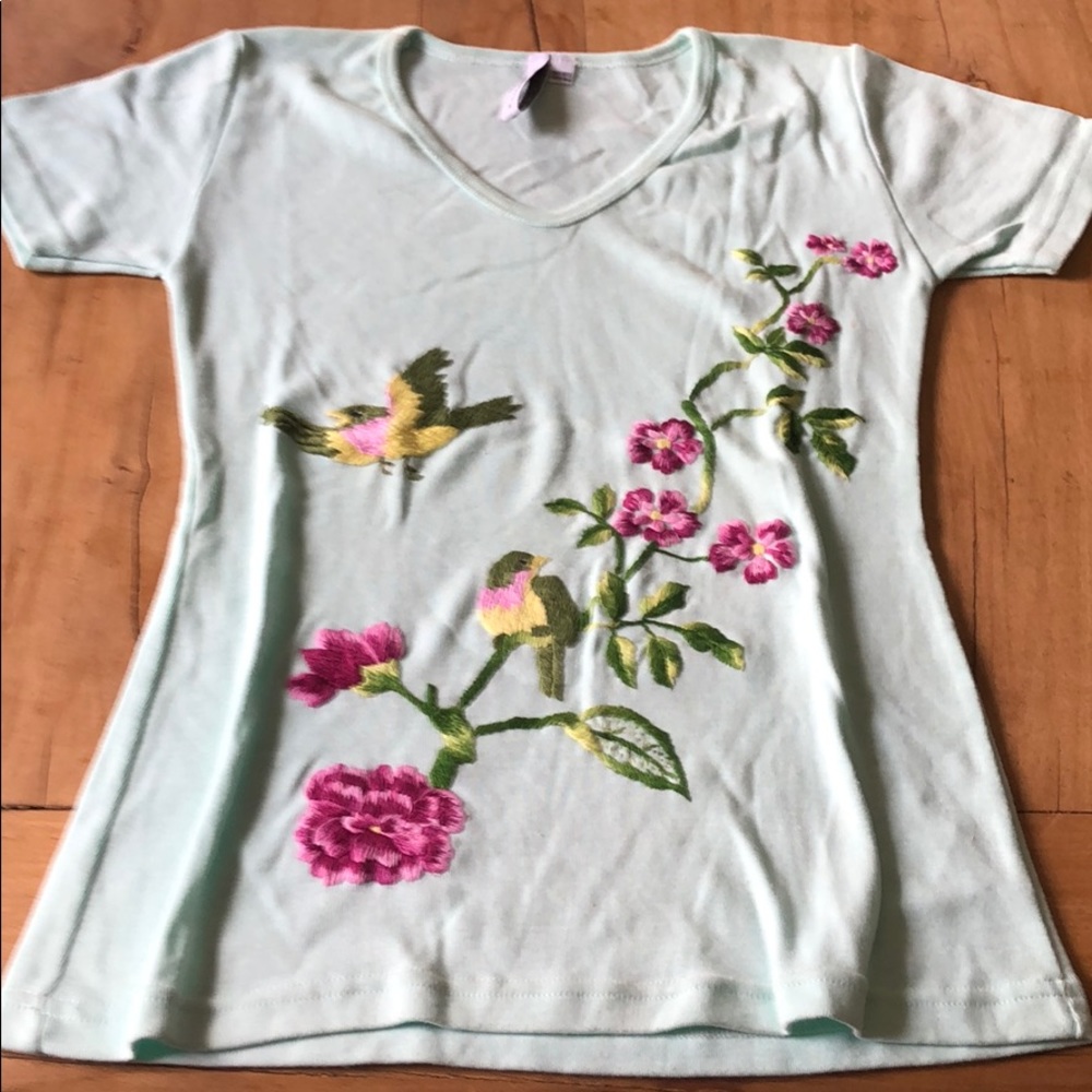 Embroidered cotton tee